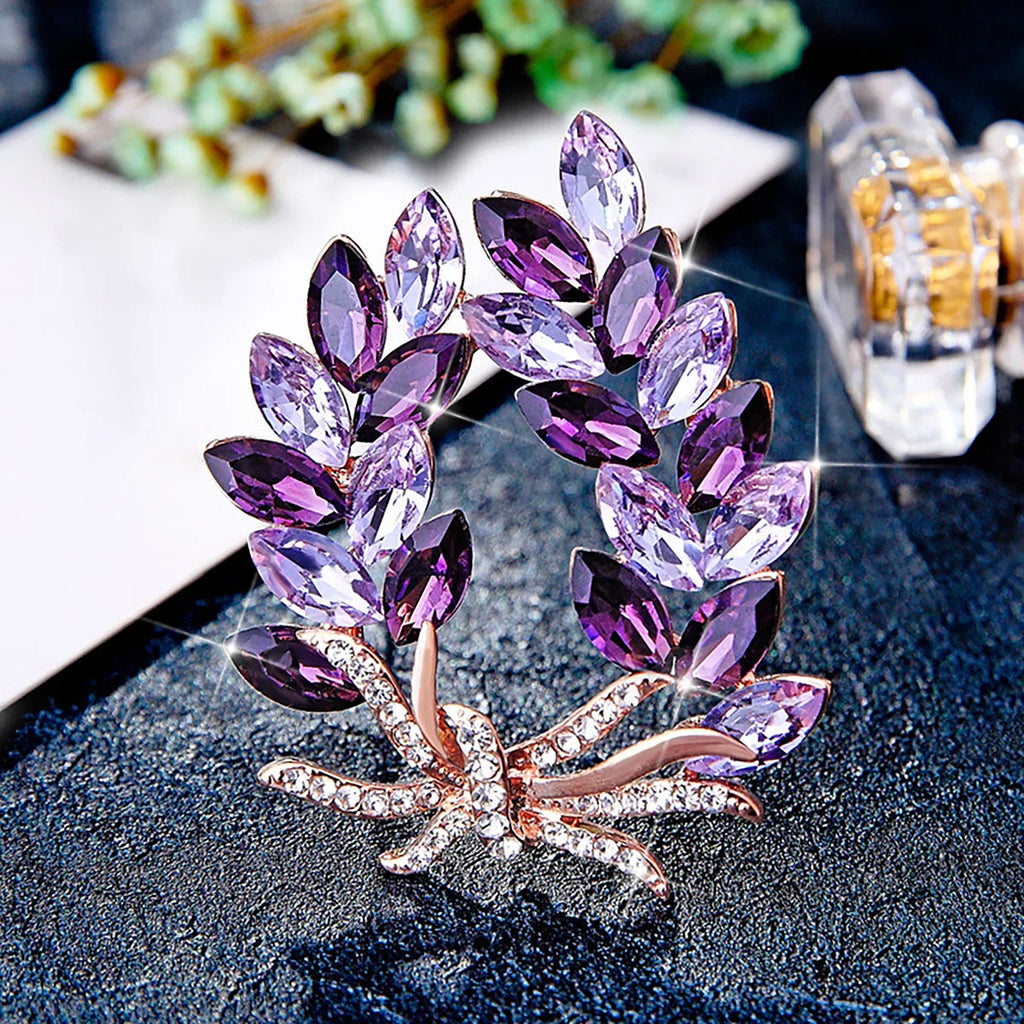 Women's Flower Brooch Pin – Elegant Charm Jewelry for Dates, Parties & Gifts