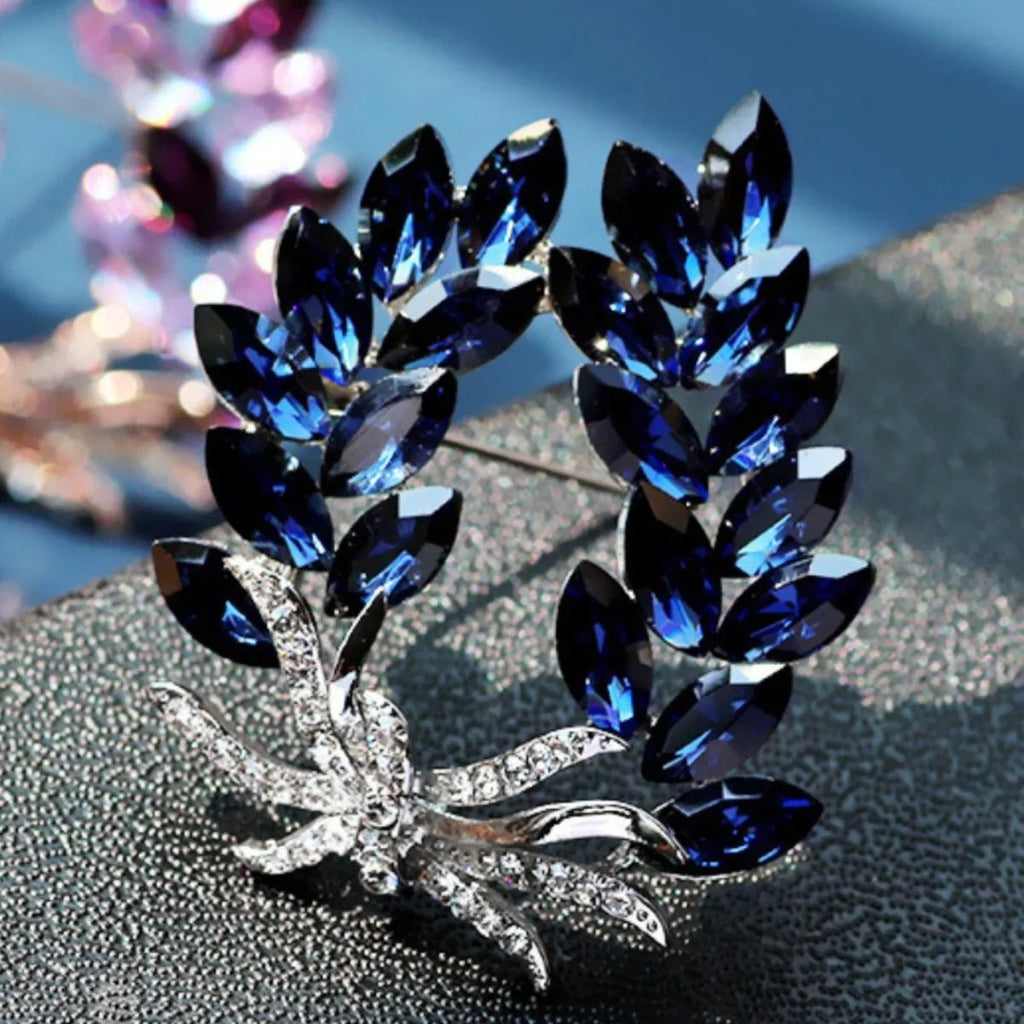 Women's Flower Brooch Pin – Elegant Charm Jewelry for Dates, Parties & Gifts